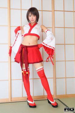 踩肚子
